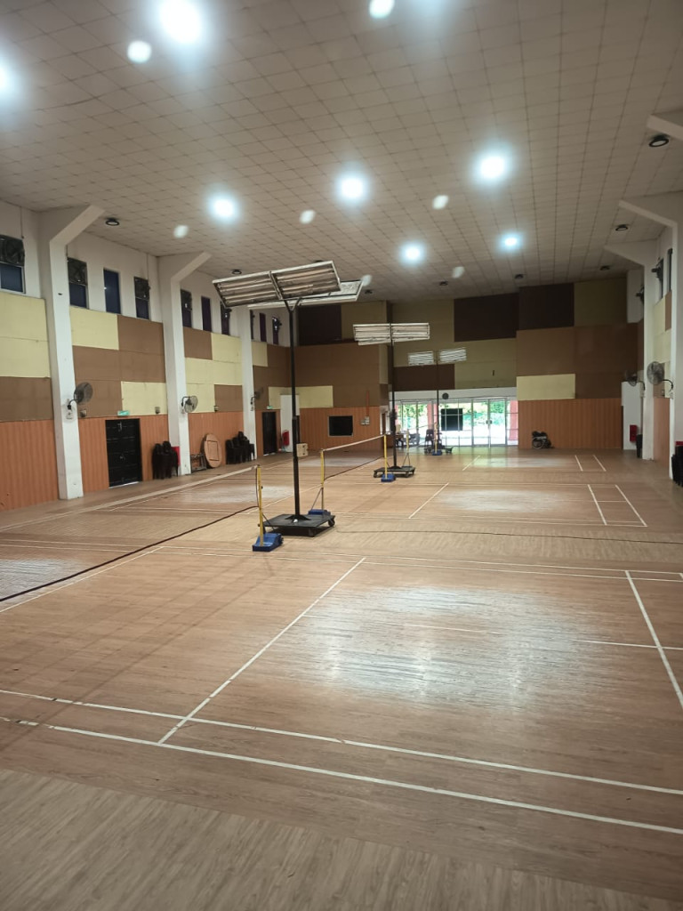 Gambar Utama GELANGGANG BADMINTON DEWAN MAHSURI